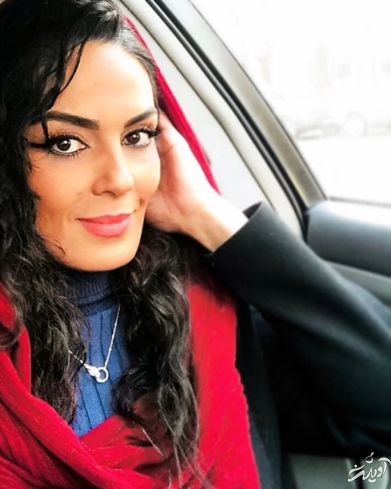 سارا خوئینی ها